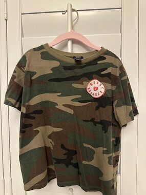 Forever 21 Green Brown Camo Short Sleeve Tee with Red White Patch